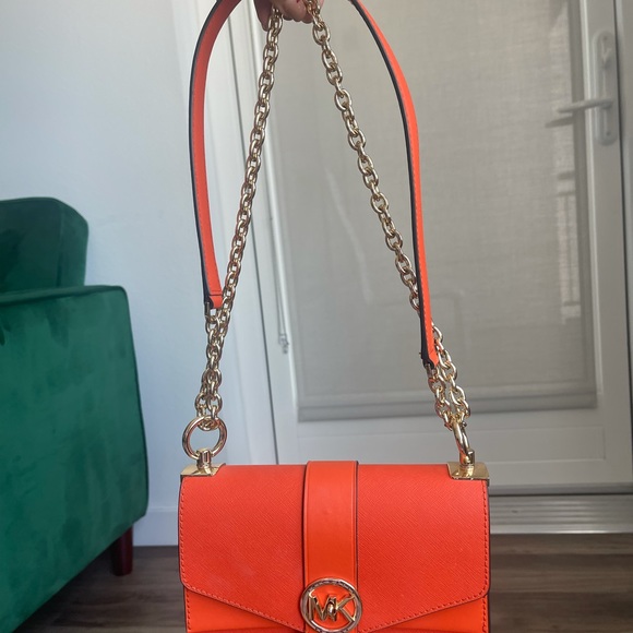 Michael Kors Bag. It’s collection of last year. Orange color. - Picture 4 of 7